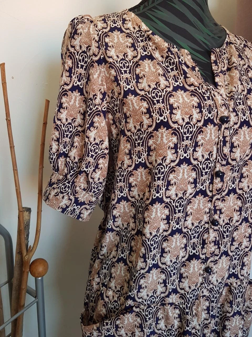 Robe bleu marine et marron – photo 3